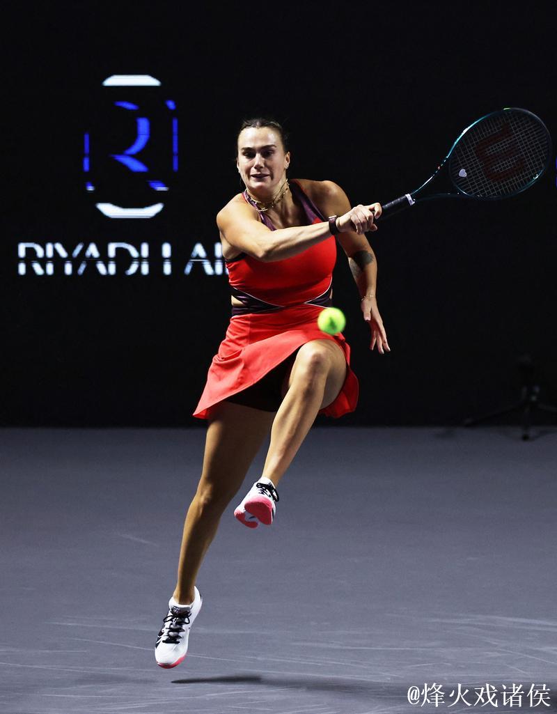 萨巴伦卡直落两盘击败高芙，WTA总决赛四强席位确定